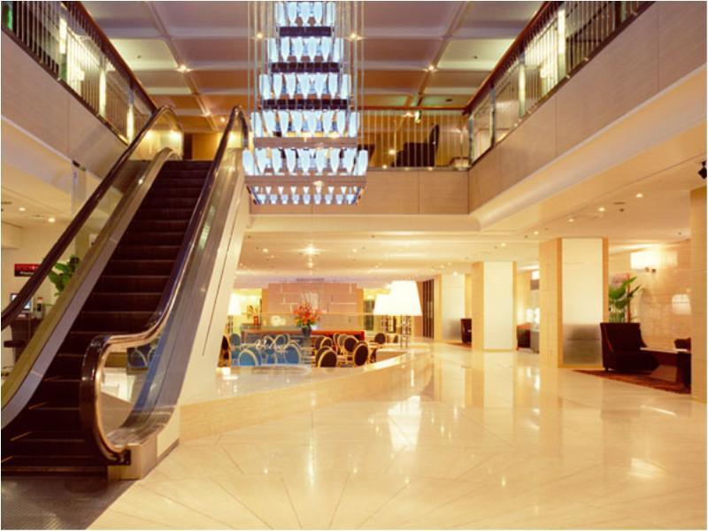 Toyama Daiichi Hotel Buitenkant foto