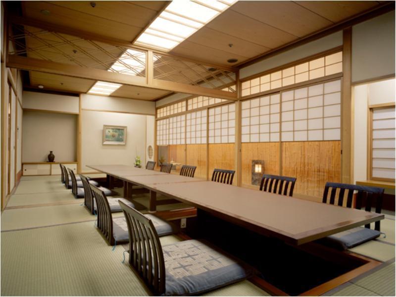 Toyama Daiichi Hotel Buitenkant foto